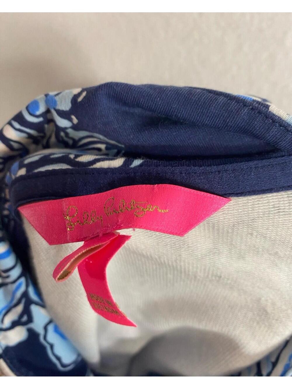Lilly Pulitzer 1/2 Zip UPF 50+ Skipper Popover Blue White Floral Size L [COPY] - Picture 9 of 9